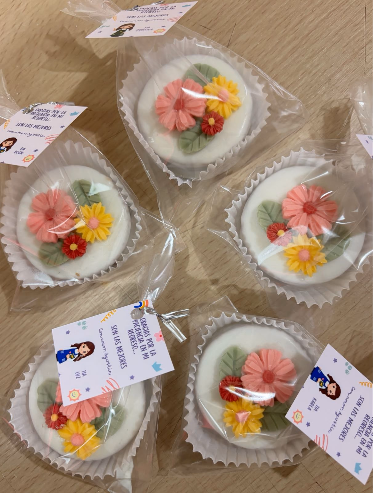 Alfajores personalizado con etiqueta