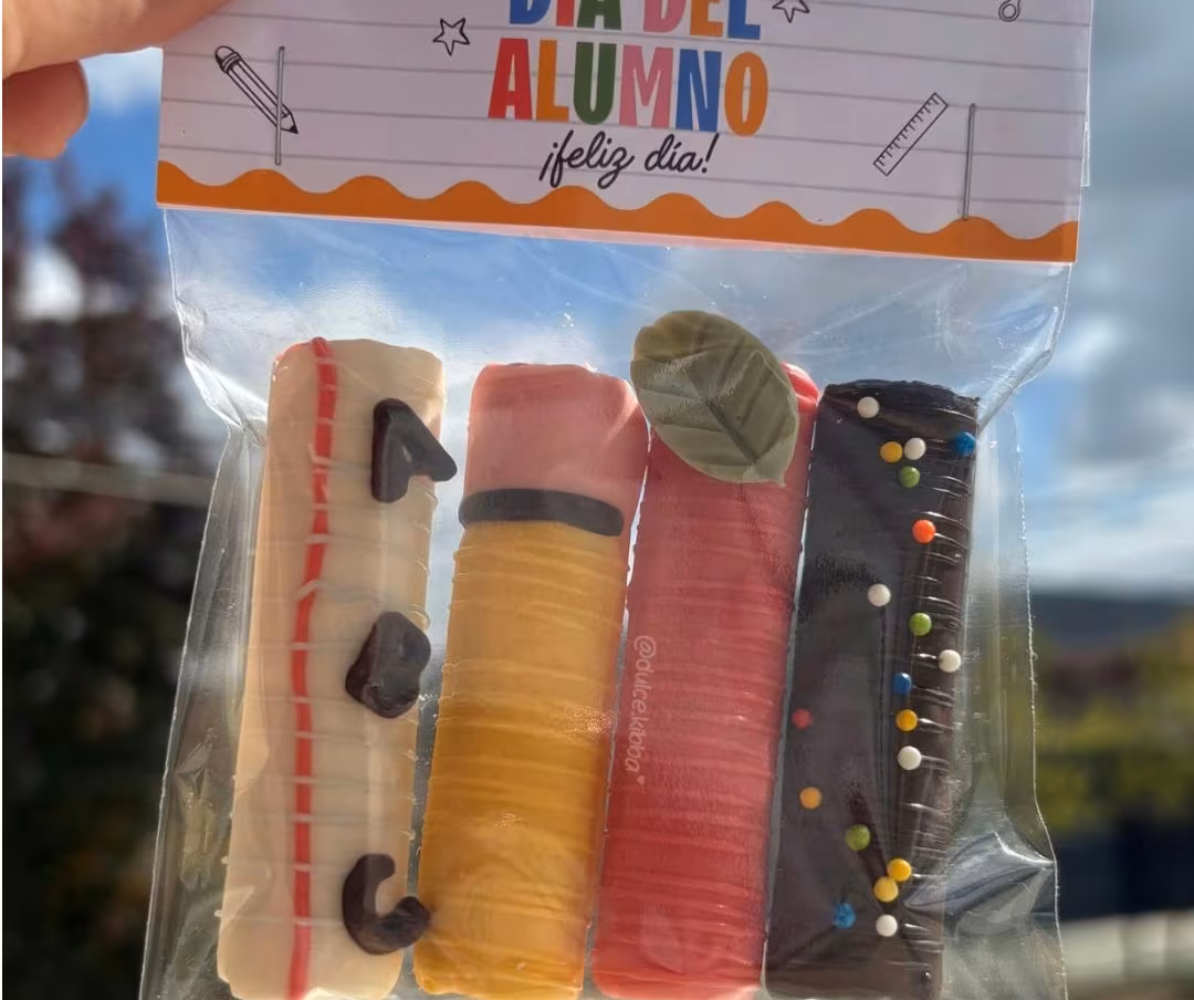 Mini cuchuflies con etiqueta personalizada