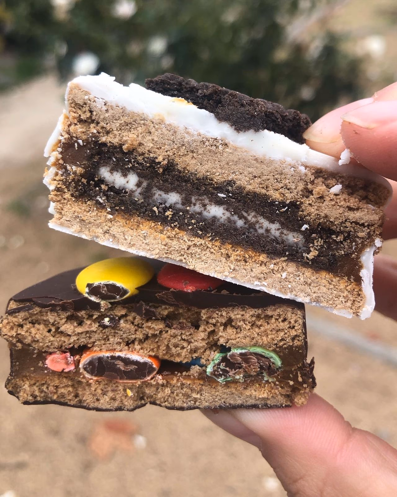 Variedad de alfajores rellenos Dulce Kibba